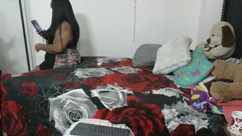 charlotte_027 online show from February 2025 11:55:01 AM