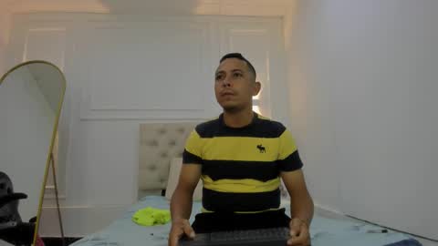 charlottte y dante online show from February 2026 04:02:01 AM