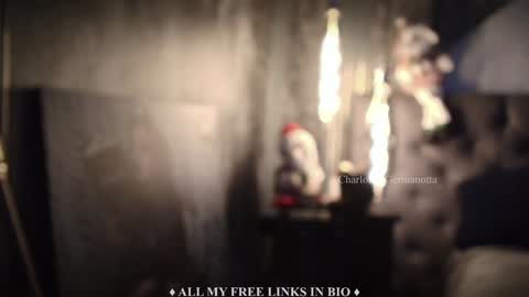 Snapshot of charlotte_germanotta_ chatting on December 2024 04:04:01 PM Charlotte online show from December 2024 04:04:01 PM