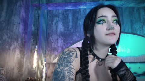 Snapshot of charlotte_germanotta_ chatting on January 2025 05:26:01 PM Charlotte online show from January 2025 05:26:01 PM