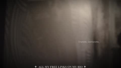 Snapshot of charlotte_germanotta_ chatting on February 2025 02:37:01 PM Charlotte online show from February 2025 02:37:01 PM