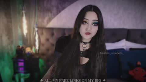 Snapshot of charlotte_germanotta_ chatting on February 2025 05:40:02 PM Charlotte online show from February 2025 05:40:02 PM