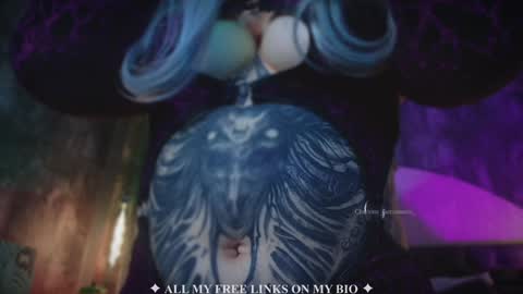 Snapshot of charlotte_germanotta_ chatting on November 2025 04:07:01 PM Charlotte online show from November 2025 04:07:01 PM