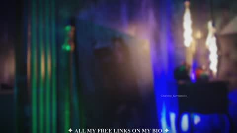 Snapshot of charlotte_germanotta_ chatting on November 2025 04:17:02 PM Charlotte online show from November 2025 04:17:02 PM