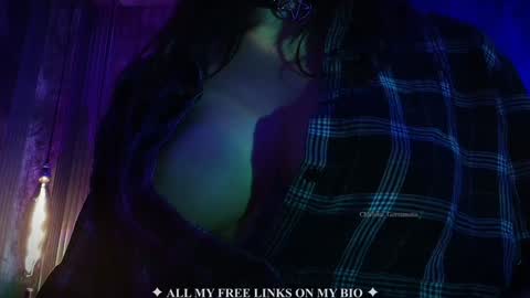 Snapshot of charlotte_germanotta_ chatting on November 2025 03:34:01 PM Charlotte online show from November 2025 03:34:01 PM