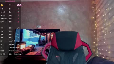 Charlotte  online show from March 2025 04:04:01 AM