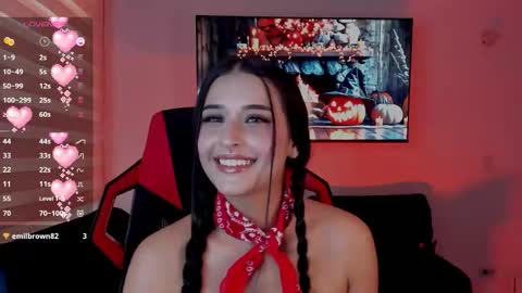 Charlotte  online show from October 2025 08:40:02 PM