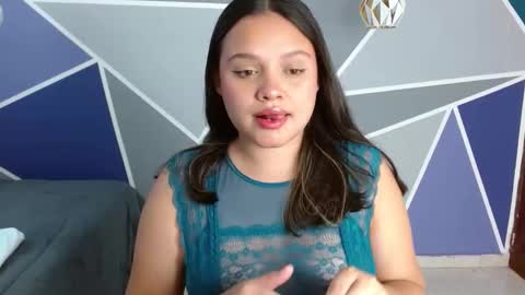 Snapshot of charlotte_greyx chatting on November 2025 05:55:02 PM Charlotte online show from November 2025 05:55:02 PM