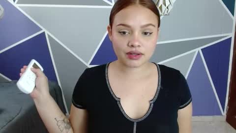 Snapshot of charlotte_greyx chatting on November 2025 05:53:01 PM Charlotte online show from November 2025 05:53:01 PM