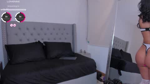 Charlotte online show from January 2025 07:44:02 AM