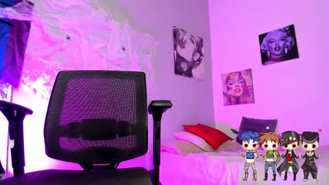 Charlie  online show from October 2025 04:32:02 AM