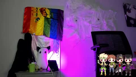 Charlie  online show from October 2025 04:00:02 AM