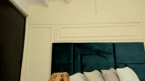 Charlotte Mayers online show from February 2025 11:17:01 AM