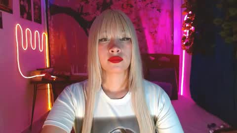 charlotte_morh_ online show from May 2026 01:23:01 AM