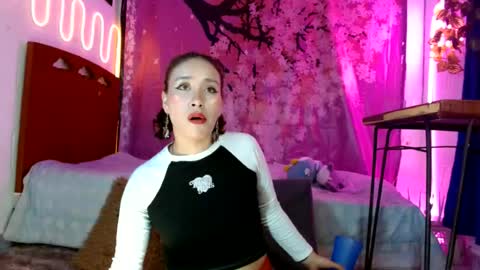 charlotte_morh_ online show from June 2026 02:03:01 AM