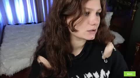 Snapshot of charlotte_wow chatting on June 2026 05:17:02 PM Charlotte online show from June 2026 05:17:02 PM