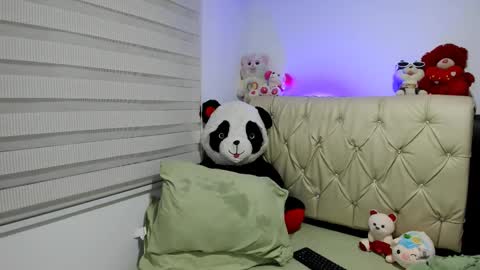 Snapshot of charlottee07 chatting on February 2026 02:27:01 AM charlottee07 online show from February 2026 02:27:01 AM