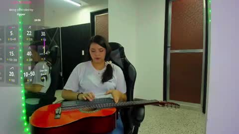 charlottee_starr online show from October 2025 08:27:02 PM