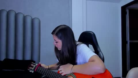 charlottee_starr online show from November 2025 07:49:02 PM