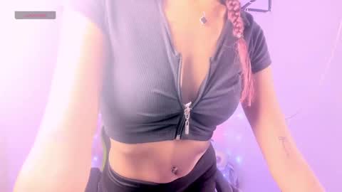 charlotteee online show from September 2025 04:06:01 AM