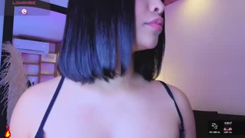 Snapshot of charlotteg18 chatting on July 2026 09:28:02 PM Charlote online show from July 2026 09:28:02 PM