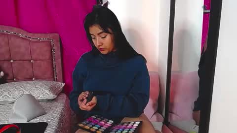 charlottekiss99 online show from September 2025 11:44:01 AM