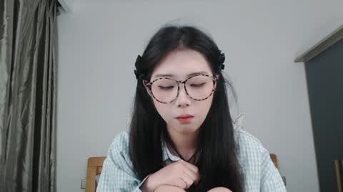 Charlotte online show from December 2024 02:05:02 PM