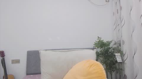 Charlotte online show from January 2025 06:52:01 PM