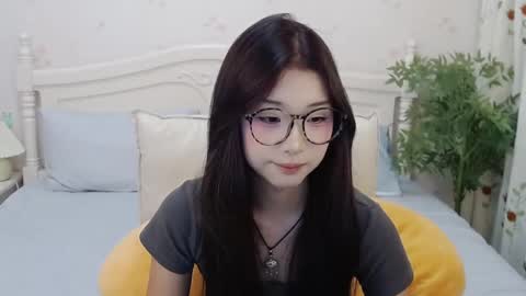 Charlotte online show from September 2025 06:11:02 PM