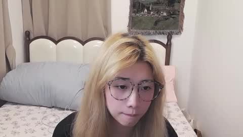 Charlotte online show from November 2025 01:53:02 PM