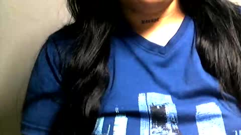 charlottequeen_21 online show from June 2026 02:23:01 PM