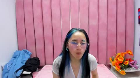 charlottestuart_ online show from December 2025 03:36:02 AM