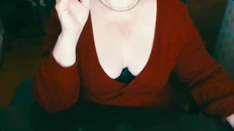 CharlotteXTasty online show from January 2025 11:00:02 AM