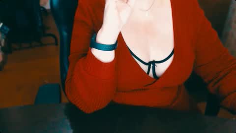 CharlotteXTasty online show from December 2025 01:52:02 PM