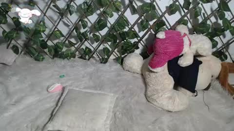 charly_evans60 online show from March 2025 06:57:02 AM