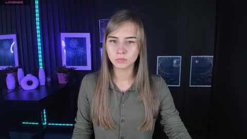 Snapshot of charmbianca chatting on February 2025 05:08:01 AM Bianca online show from February 2025 05:08:01 AM