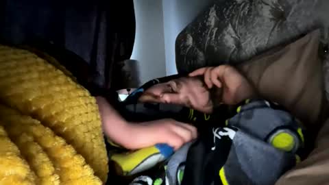 charmerboi2 online show from March 2026 06:51:02 AM