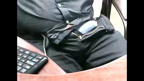 charmeur2672 online show from November 2025 10:59:01 AM