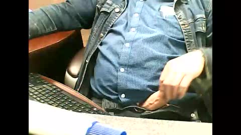 charmeur2672 online show from May 2026 09:28:02 AM