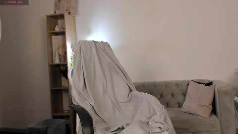 Kati online show from November 2025 10:49:01 AM