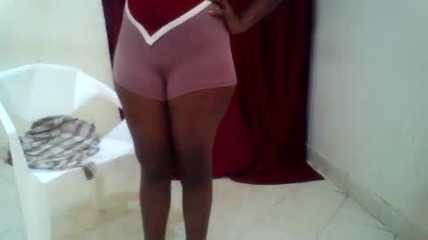 charmy_shanny online show from December 2025 08:45:02 AM