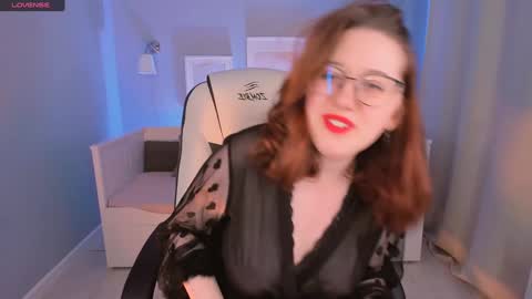 Snapshot of charmygrace chatting on January 2025 09:29:02 AM Grace online show from January 2025 09:29:02 AM