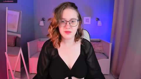 Snapshot of charmygrace chatting on September 2025 11:00:01 AM Grace online show from September 2025 11:00:01 AM