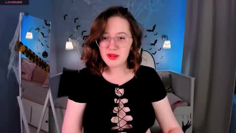 Snapshot of charmygrace chatting on October 2025 11:22:01 AM Grace online show from October 2025 11:22:01 AM