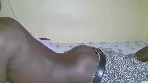 charmzboy online show from October 2025 09:29:02 AM