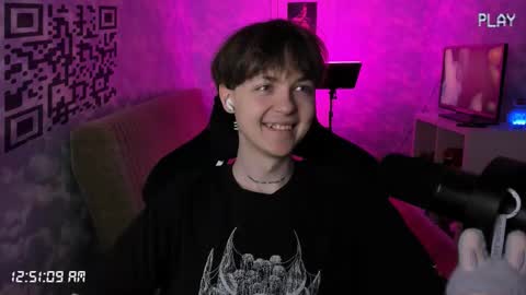 lynxy online show from October 2025 09:50:01 PM