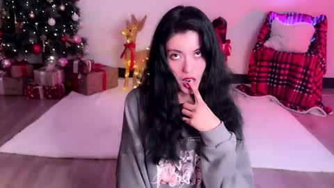 JASMINE   usually going live about 2 am UTC  online show from December 2024 01:41:01 PM