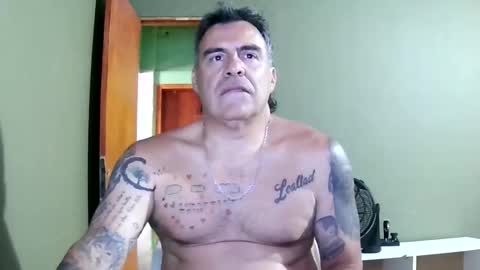 chato012 online show from December 2024 05:31:01 PM