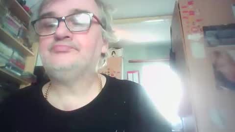 lee online show from March 2026 04:00:02 PM