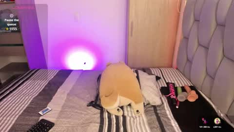 Snapshot of chaturmodels chatting on November 2025 11:10:01 AM Sophie online show from November 2025 11:10:01 AM